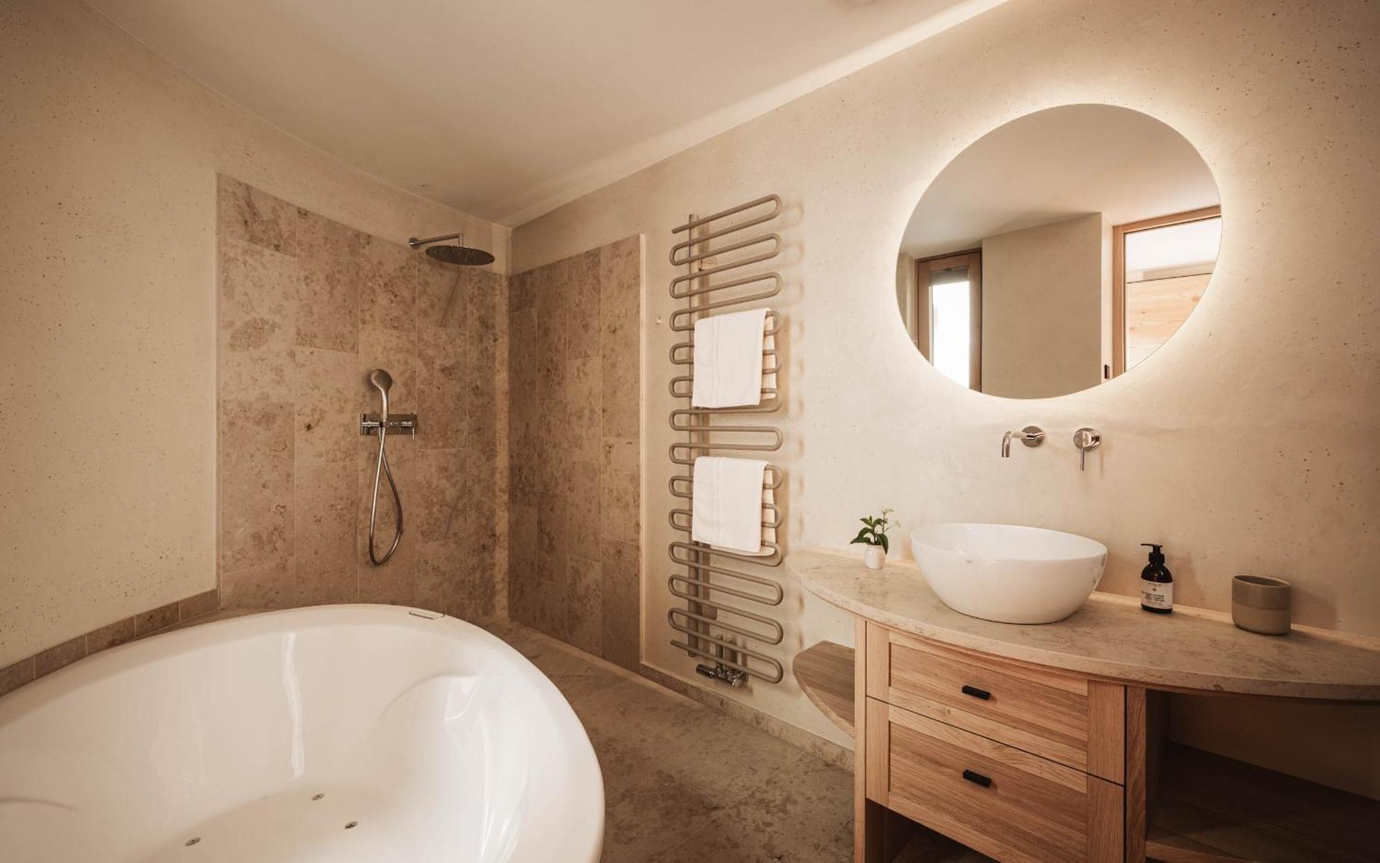 Milla Apartments Bressanone Bagian luar foto